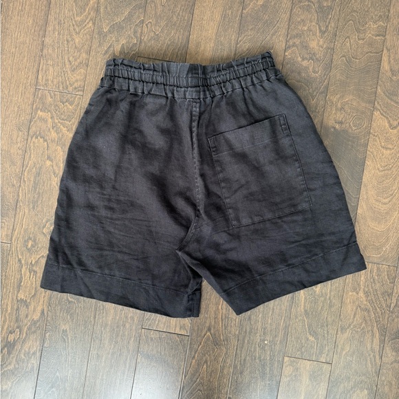 COS Elasticated Linen Shorts - Picture 3 of 5